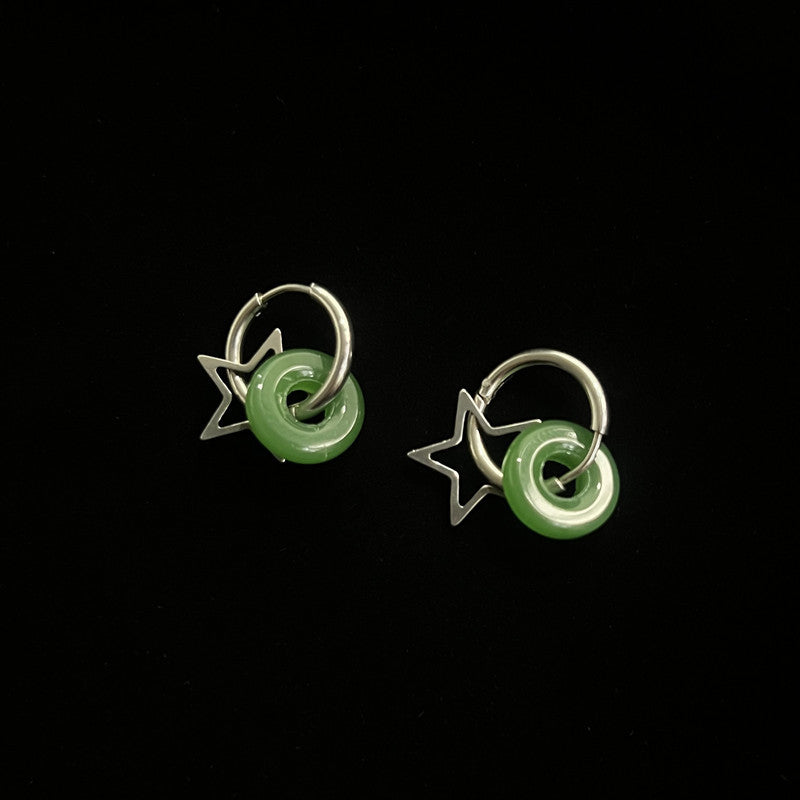 Fashion Chinese Style Pentagram Ear Clip Women